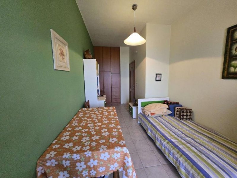 Roussospiti Kreta, Roussospiti: Haus im Dorfzentrum zu verkaufen Haus kaufen